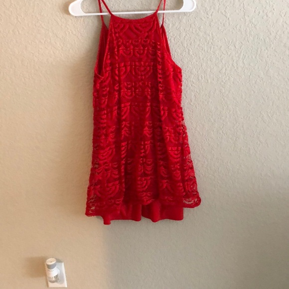 Lace red dress - Picture 2 of 3